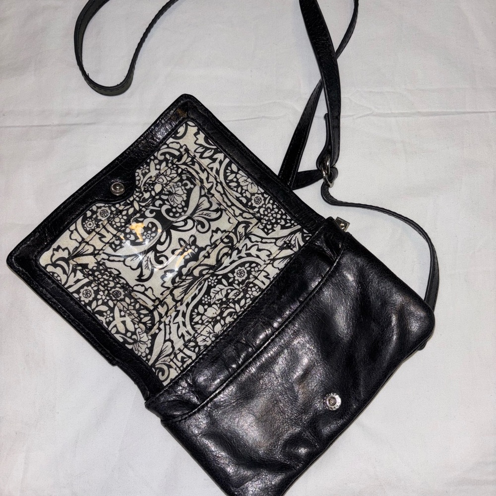 HOBO Black Crossbody Bag with Long Strap and Flap Closure - Picture 6 of 7